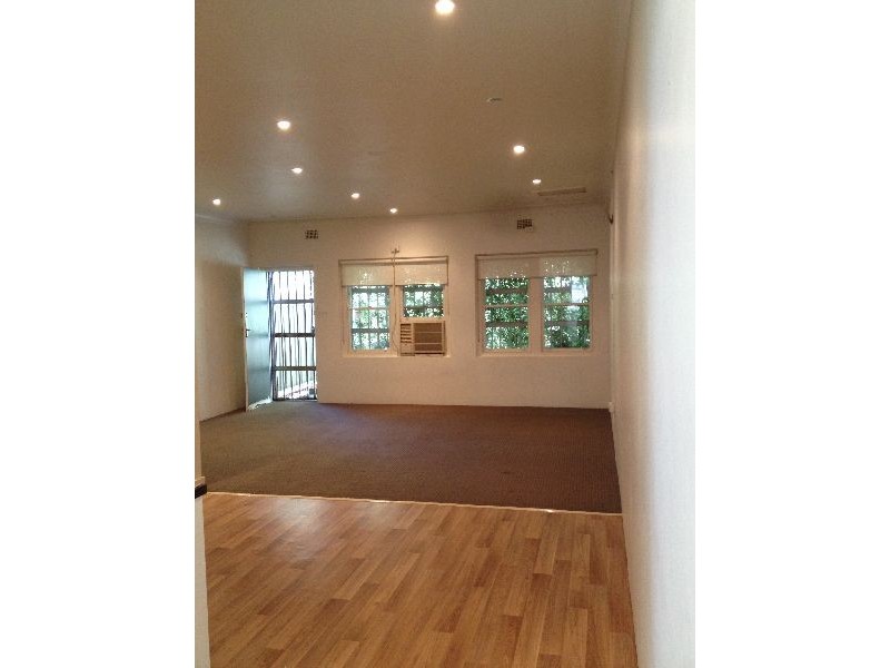 1/31 Mann Street, Gosford NSW 2250