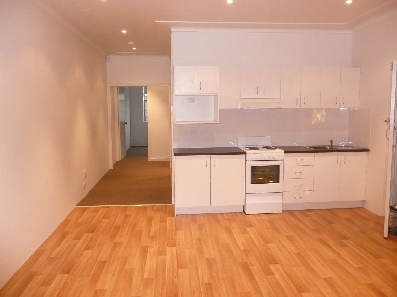 1/31 Mann Street, Gosford NSW 2250