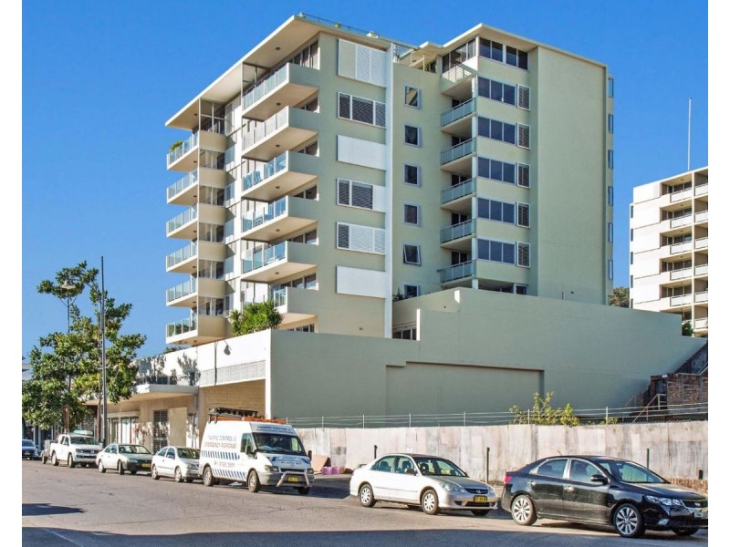 16/12 Baker Street, Gosford NSW 2250