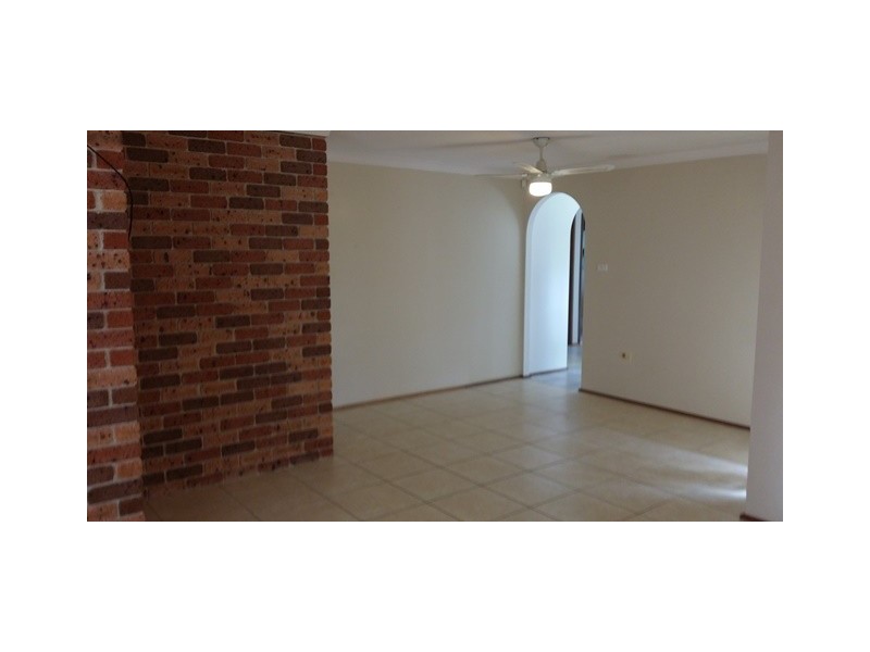 87 Mitchel Drive, Kariong NSW 2250