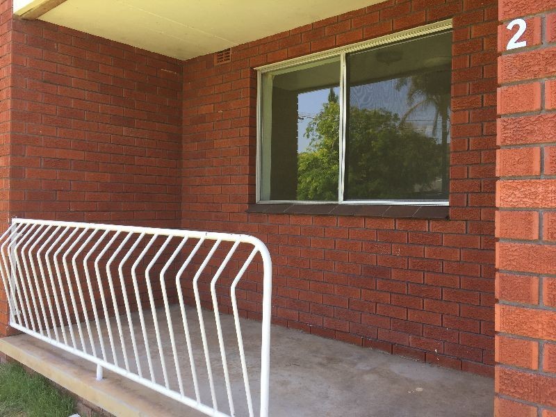 2/1 Mulkarra Avenue, Gosford NSW 2250