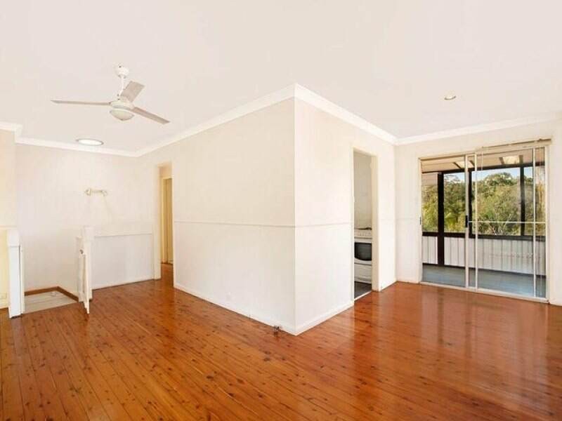 6 Kalori Avenue, Wyoming NSW 2250