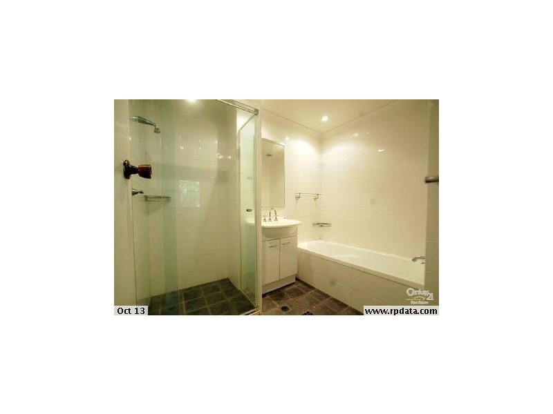 4/9 Broadview Avenue, Gosford NSW 2250