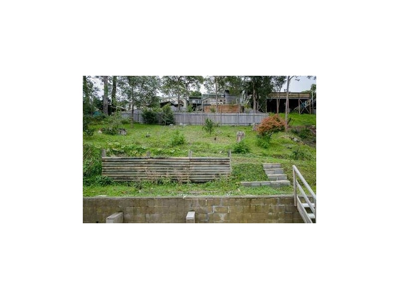 42 Lushington Street, East Gosford NSW 2250