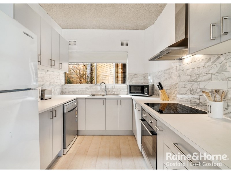 10/138-140 Albany Street, Point Frederick NSW 2250