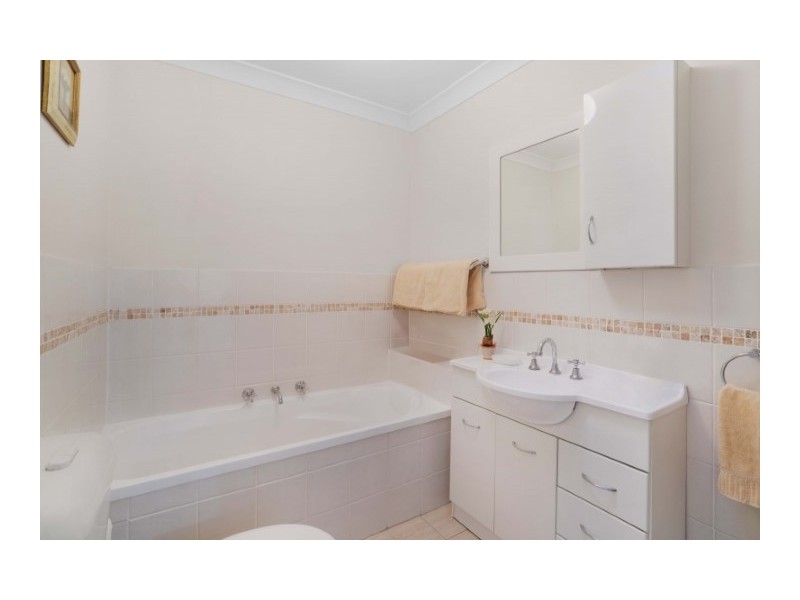 2/25 Victoria Street, East Gosford NSW 2250