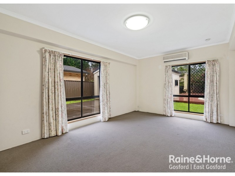 53 Orana Street, Green Point NSW 2251