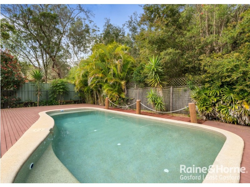 53 Orana Street, Green Point NSW 2251