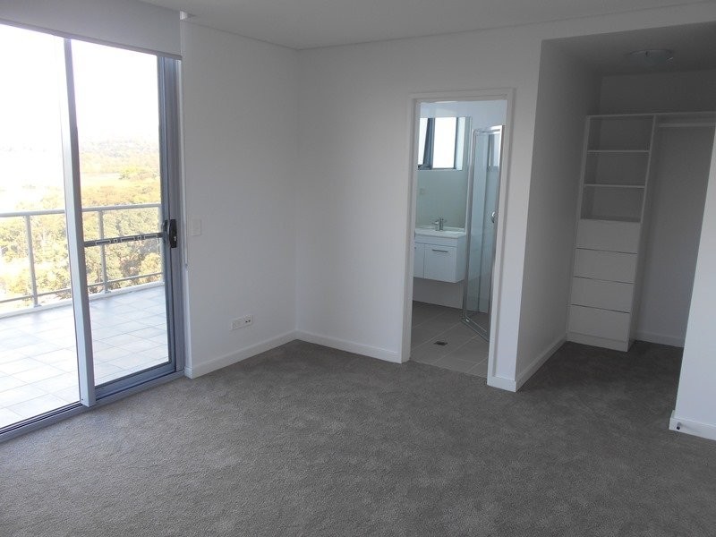 26/10-12 Batley Street, West Gosford NSW 2250