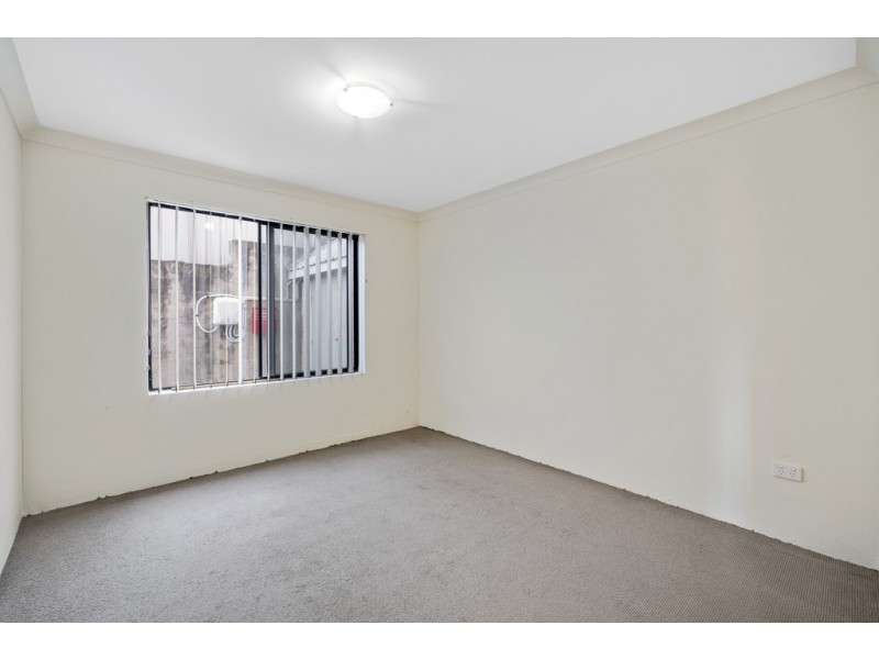 1/216-218 Henry Parry Drive, Gosford NSW 2250