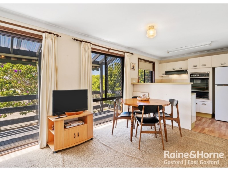 24/31 Fiona Street, Point Clare NSW 2250