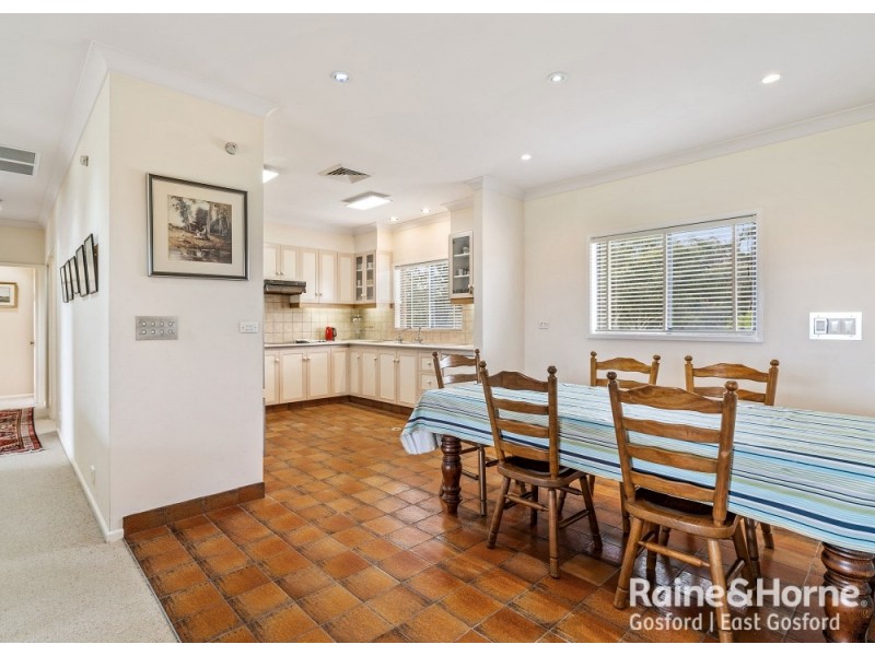 Central Mangrove NSW 2250