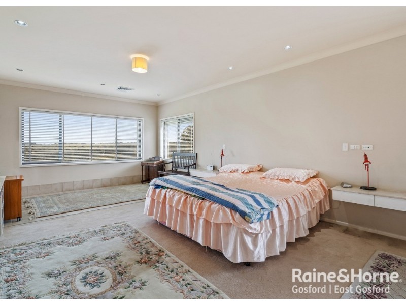 Central Mangrove NSW 2250