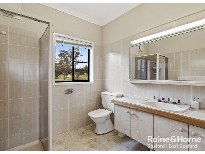 Central Mangrove NSW 2250