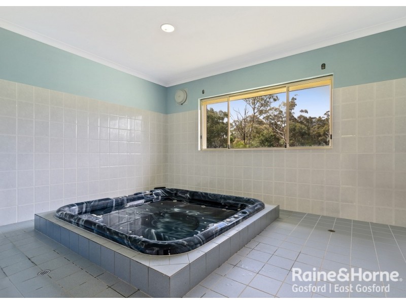 Central Mangrove NSW 2250