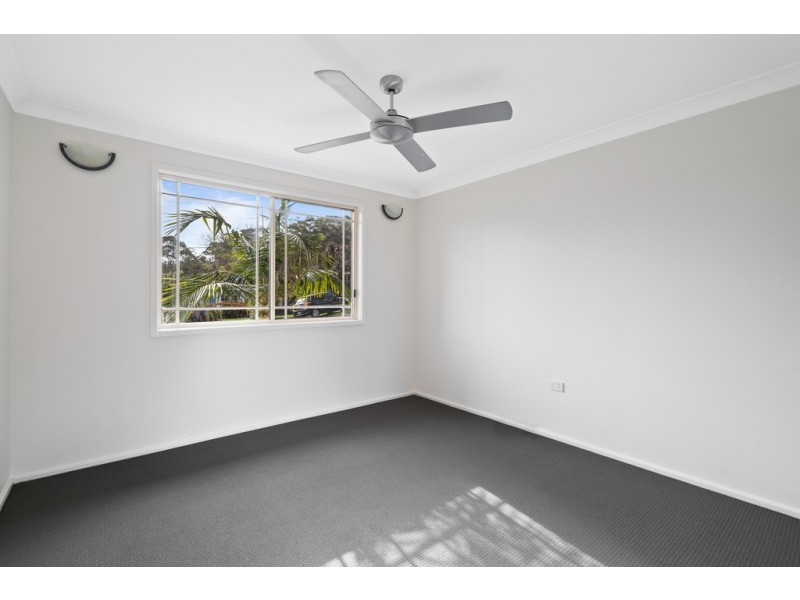 6 River Road, Springfield NSW 2250