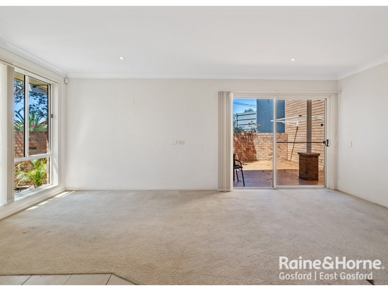 1/217 Blackwall Road, Woy Woy NSW 2256