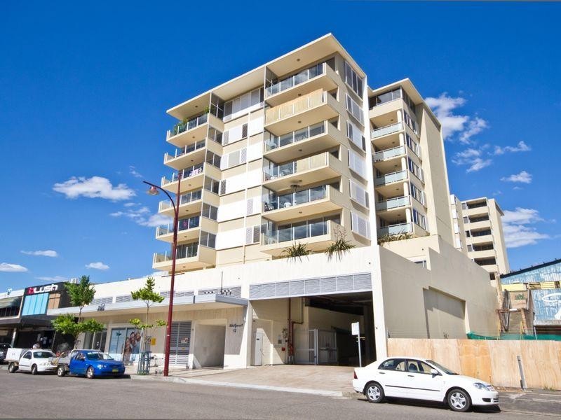31/12 Baker Street, Gosford NSW 2250