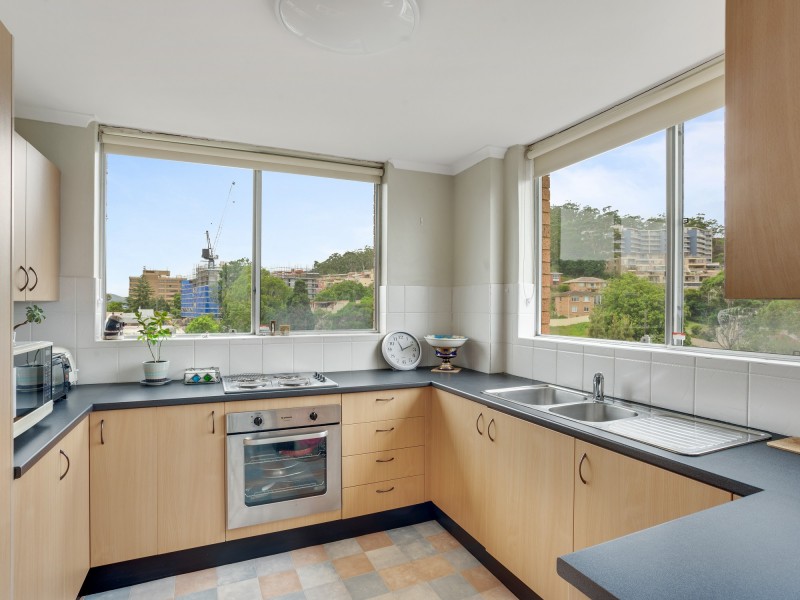 24/1 Mann Street, Gosford NSW 2250