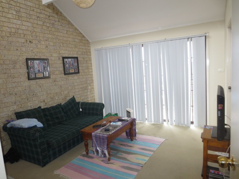 6/1 Joseph Lloyd Close, Gosford NSW 2250