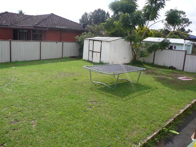 7 Bel-Hilton Parade, West Gosford NSW 2250