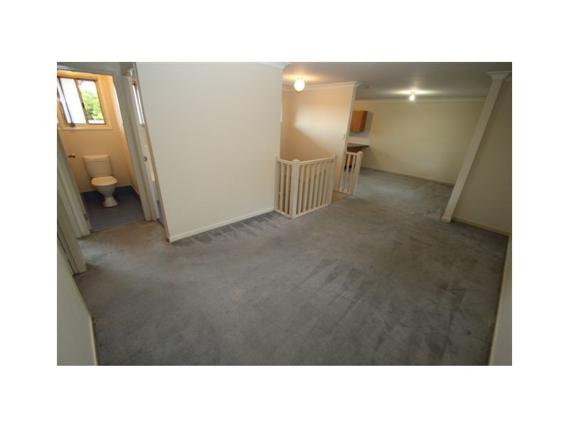 2/4 Jarrett Street, North Gosford NSW 2250