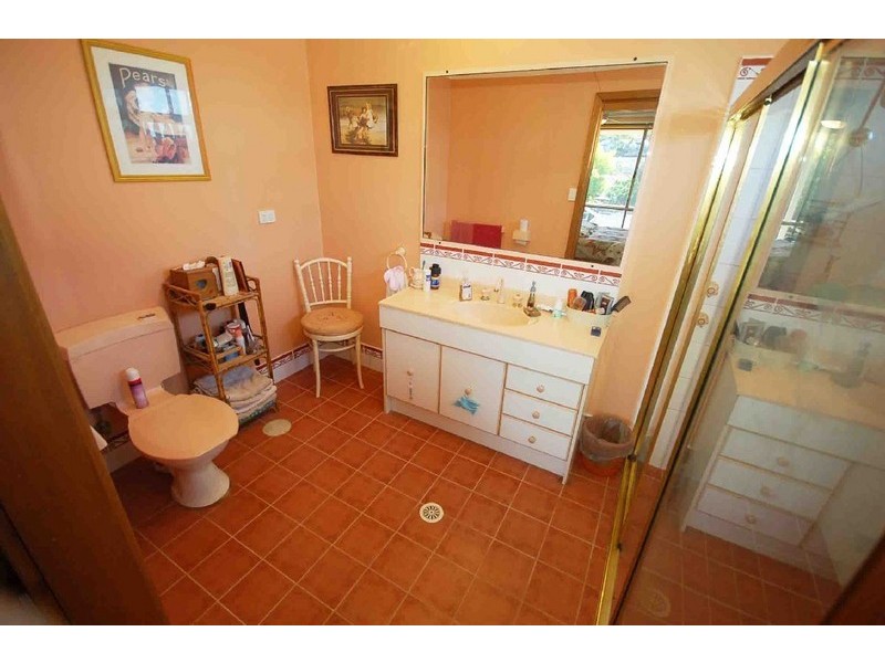 4 Glenrose Close, Lisarow NSW 2250