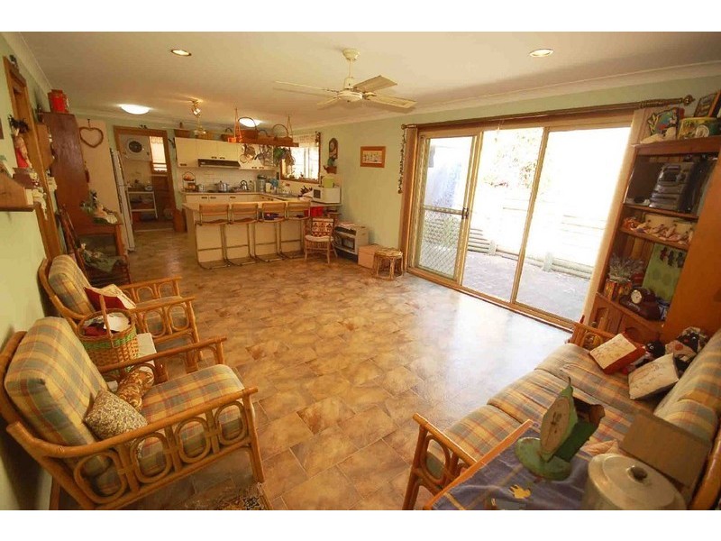 4 Glenrose Close, Lisarow NSW 2250