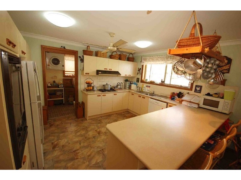 4 Glenrose Close, Lisarow NSW 2250