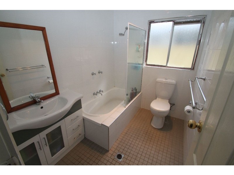 40  Cambridge Circle, Ourimbah NSW 2258