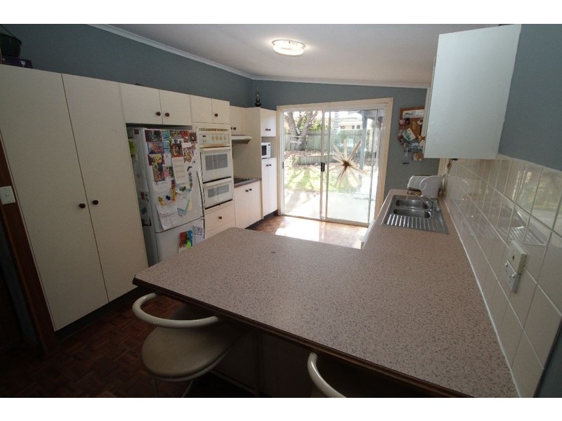 40  Cambridge Circle, Ourimbah NSW 2258