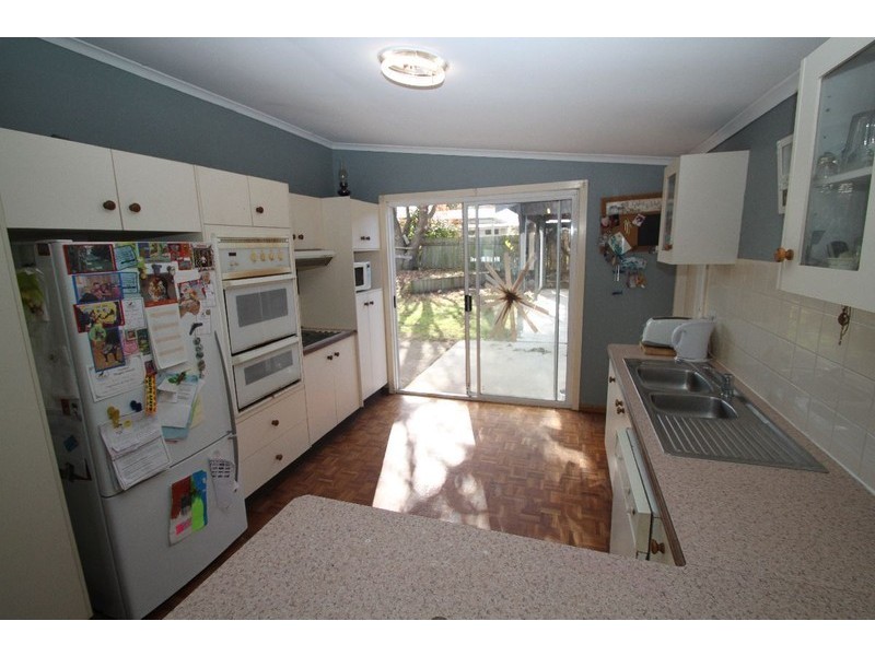 40  Cambridge Circle, Ourimbah NSW 2258