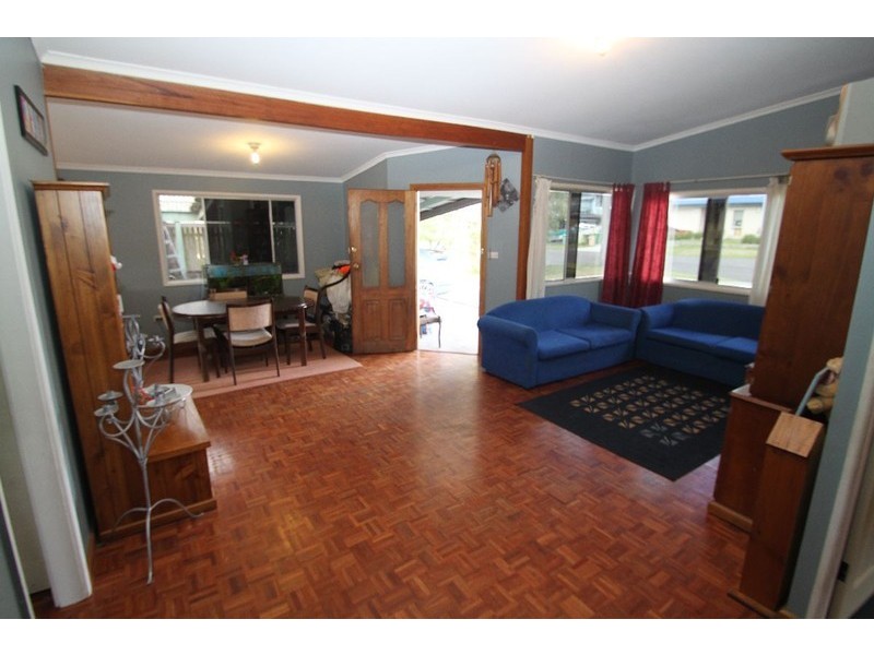 40  Cambridge Circle, Ourimbah NSW 2258