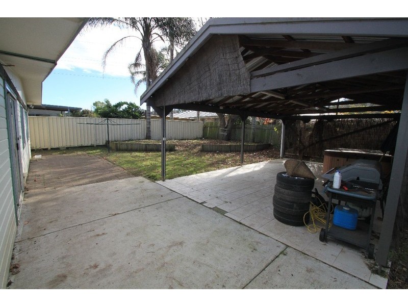 40  Cambridge Circle, Ourimbah NSW 2258