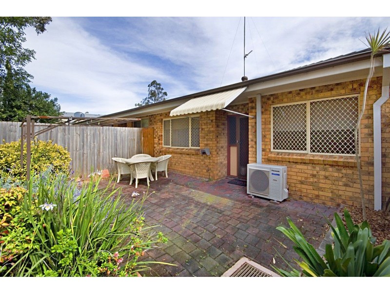 1/162 Albany Street, Point Frederick NSW 2250