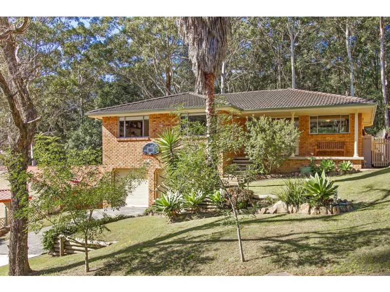 19 Calantha Drive, Wyoming NSW 2250