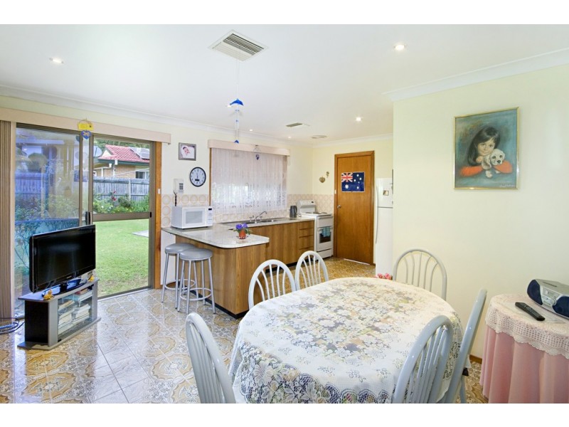 42 Elizabeth Street, Wyoming NSW 2250