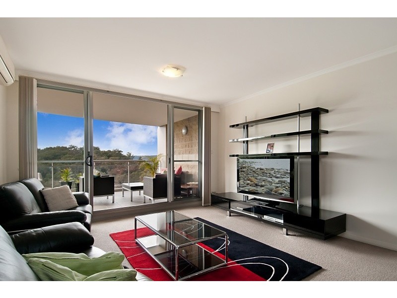 264/80 John Whiteway Drive, Gosford NSW 2250