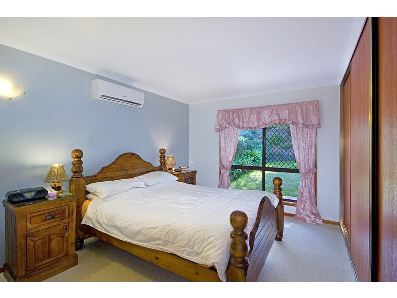 7 Roselands Avenue, Wyoming NSW 2250