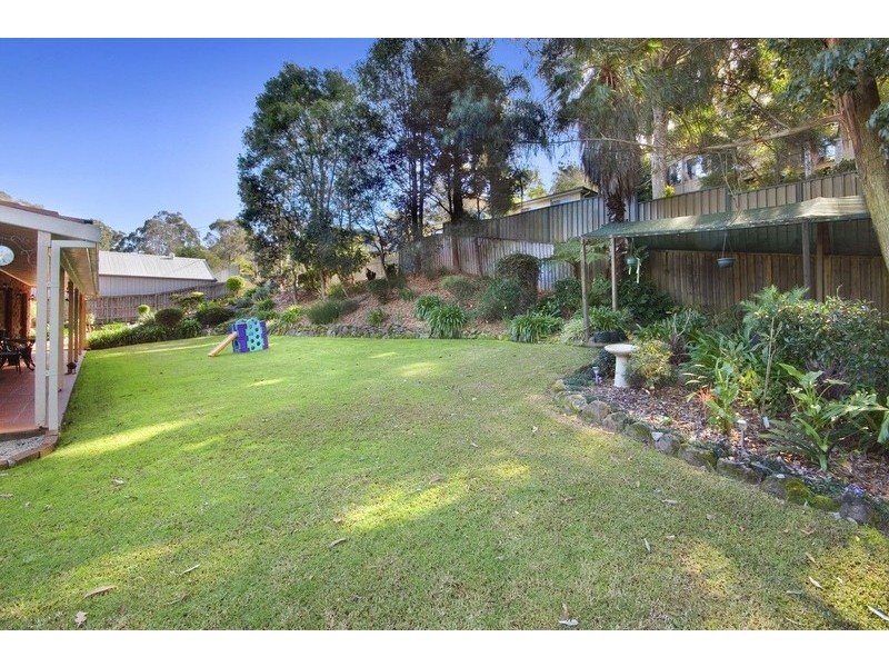 7 Roselands Avenue, Wyoming NSW 2250