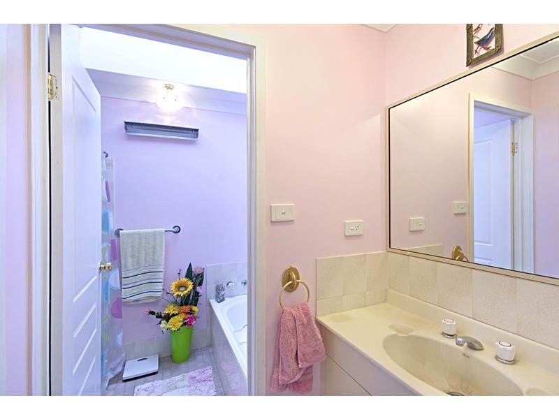 6/40 Burns Road, Ourimbah NSW 2258