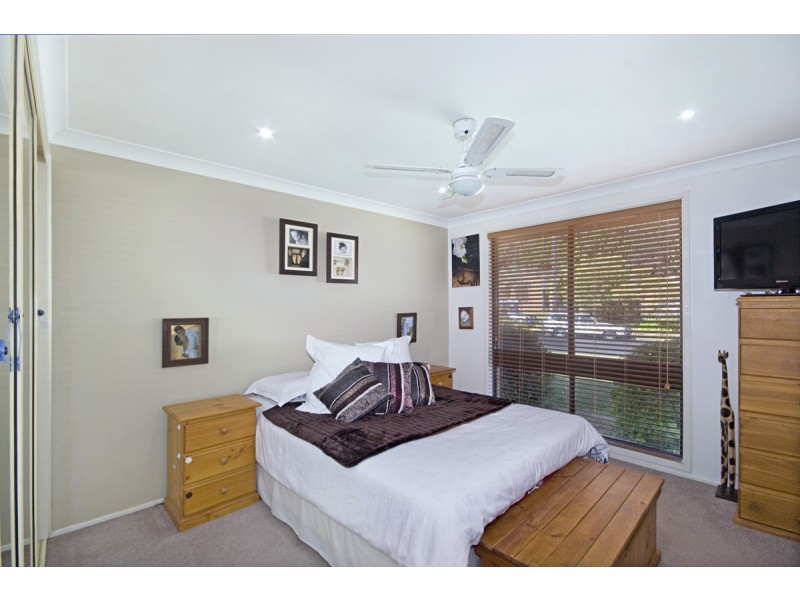 57 Perratt Close, Lisarow NSW 2250
