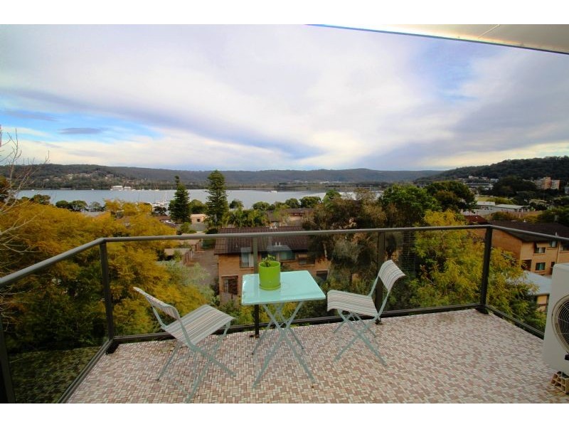 9/146 Albany Street, Point Frederick NSW 2250