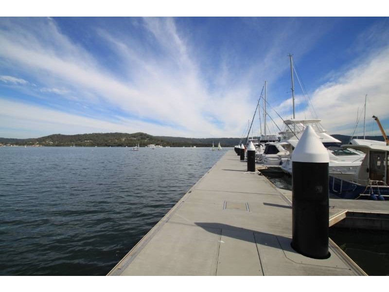 9/146 Albany Street, Point Frederick NSW 2250