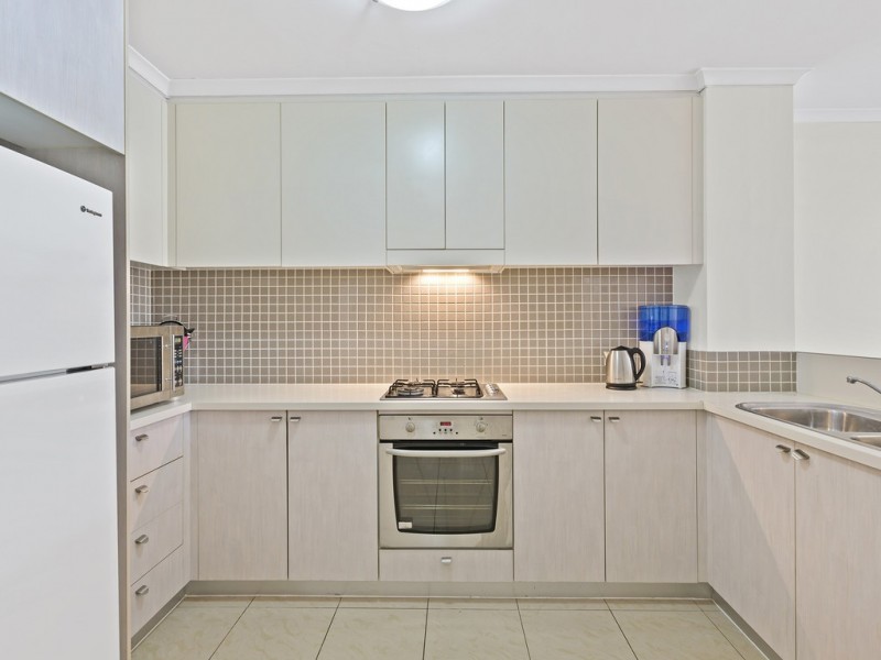 453/80 John Whiteway Drive, Gosford NSW 2250