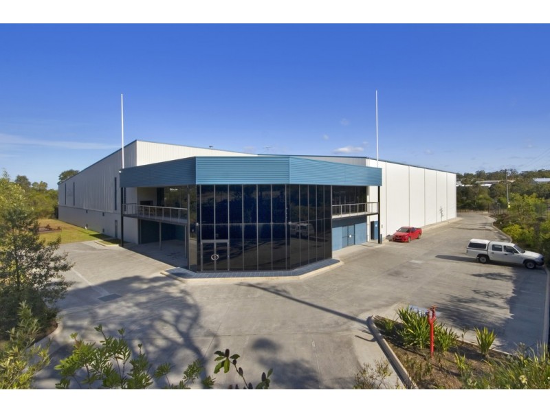 2 Cal Close (Cnr of Pacific Highway), Somersby NSW 2250