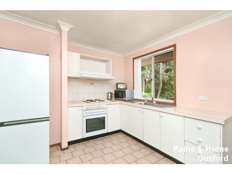 93 James Sea Drive, Green Point NSW 2251