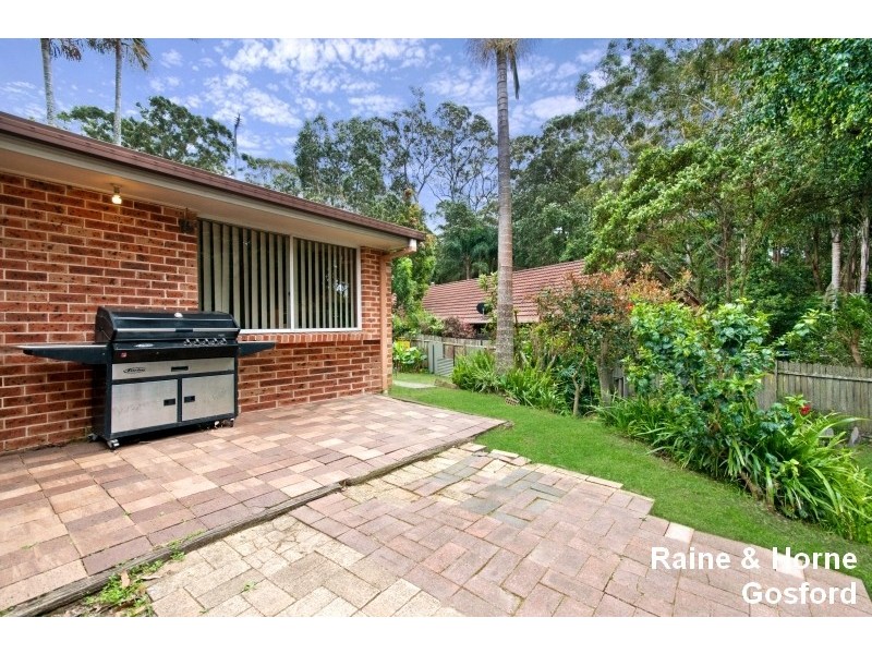 93 James Sea Drive, Green Point NSW 2251