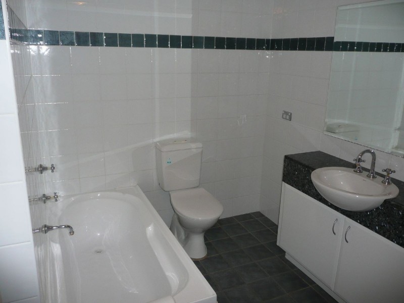 41/92 John Whiteway Drive, Gosford NSW 2250