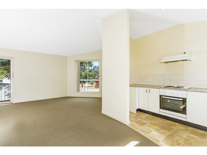 3/401 Mann Street, Gosford NSW 2250